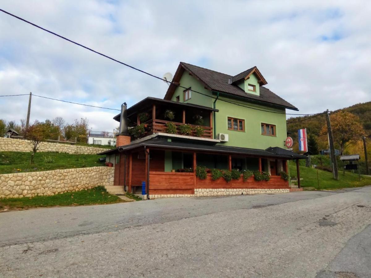 Apartments Poljanak Green House Plitvička Jezera المظهر الخارجي الصورة